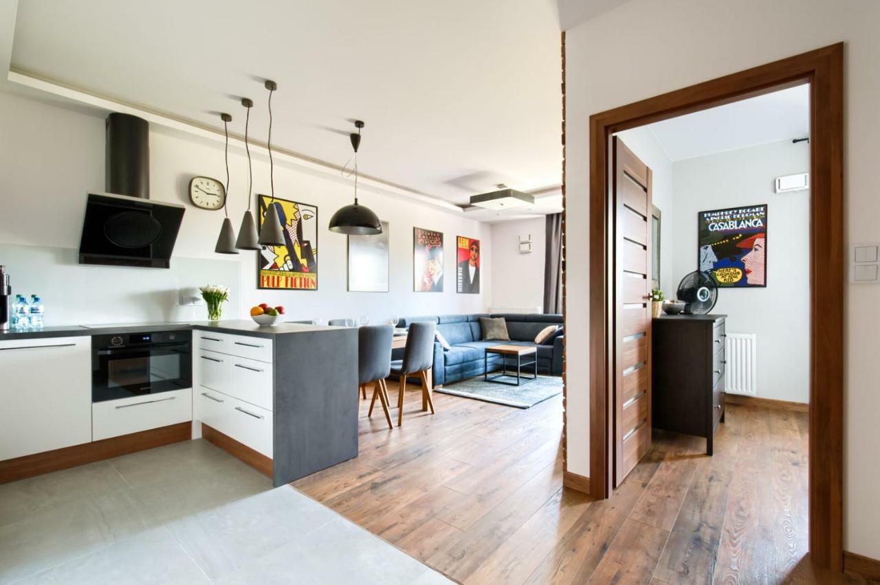 Cinema Apartment - Варшава Екстер'єр фото