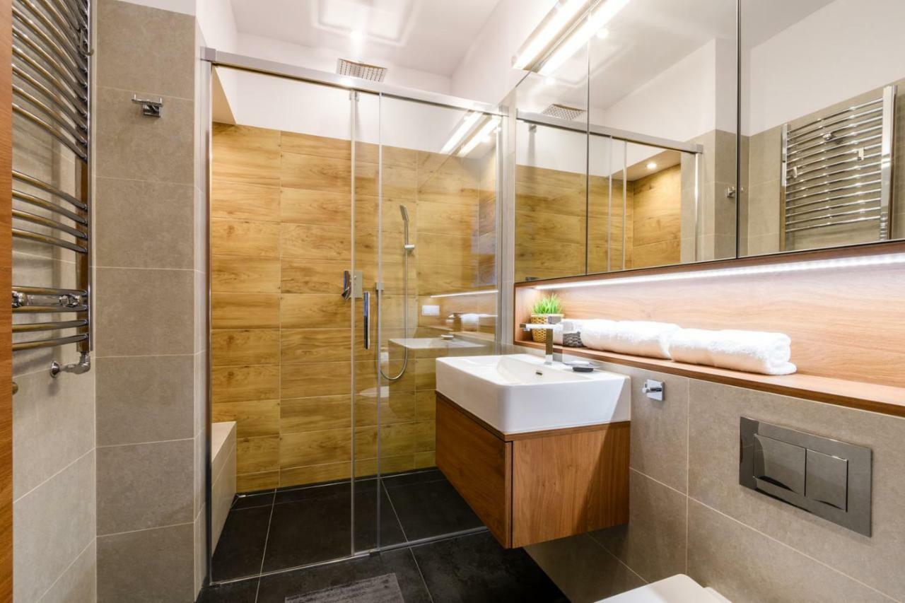 Cinema Apartment - Варшава Екстер'єр фото